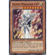 LCYW-EN038 Silent Magician LV8 Commune